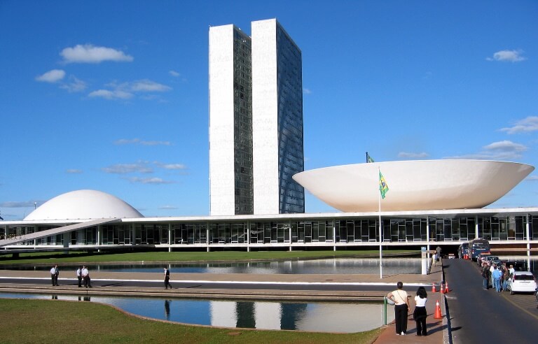 Coleção Conhecer e Visitar: Prédios e Projetos Famosos de Brasília